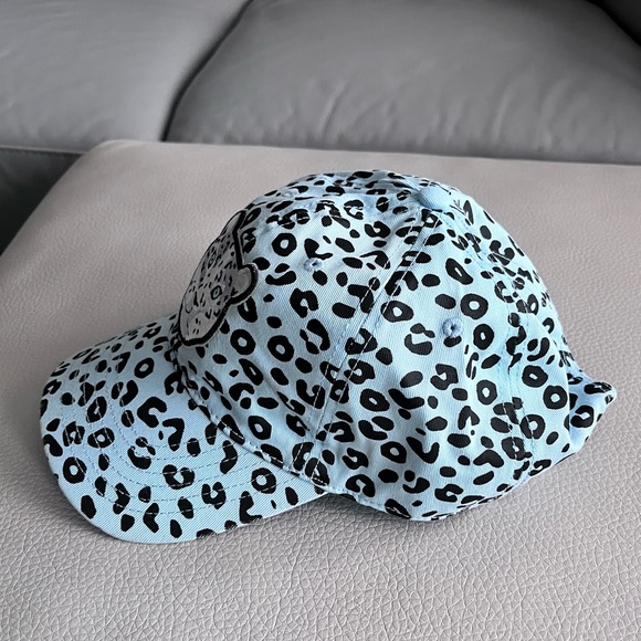 NWT - Lids Explore Series Snow Leopard Dad Adjustable Cap - Picture 2 of 5